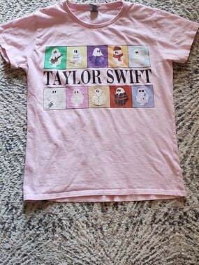 Taylor Swift Light Pink The Eras Tour Pink Ghost Graphic Tee Size L, Fits Like M